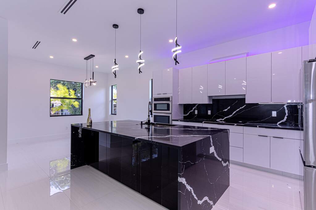 3 Bedroom Single Family Home/House's Image 11