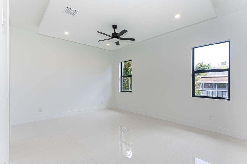 3 Bedroom Single Family Home/House's Image 14