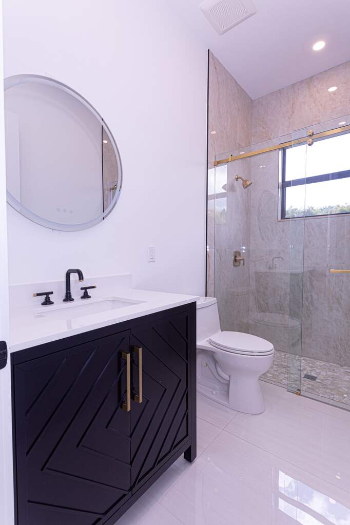 3 Bedroom Single Family Home/House's Image 32