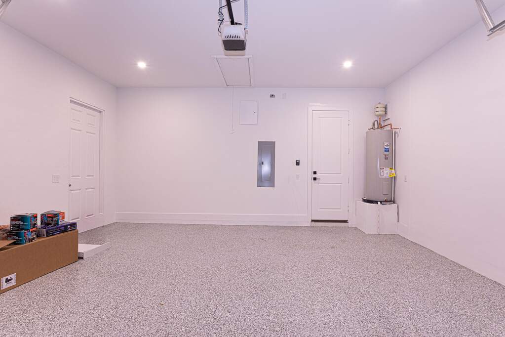 3 Bedroom Single Family Home/House's Image 34