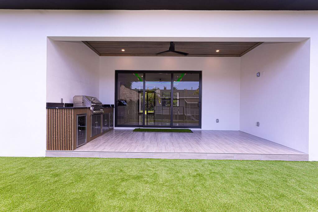 3 Bedroom Single Family Home/House's Image 35