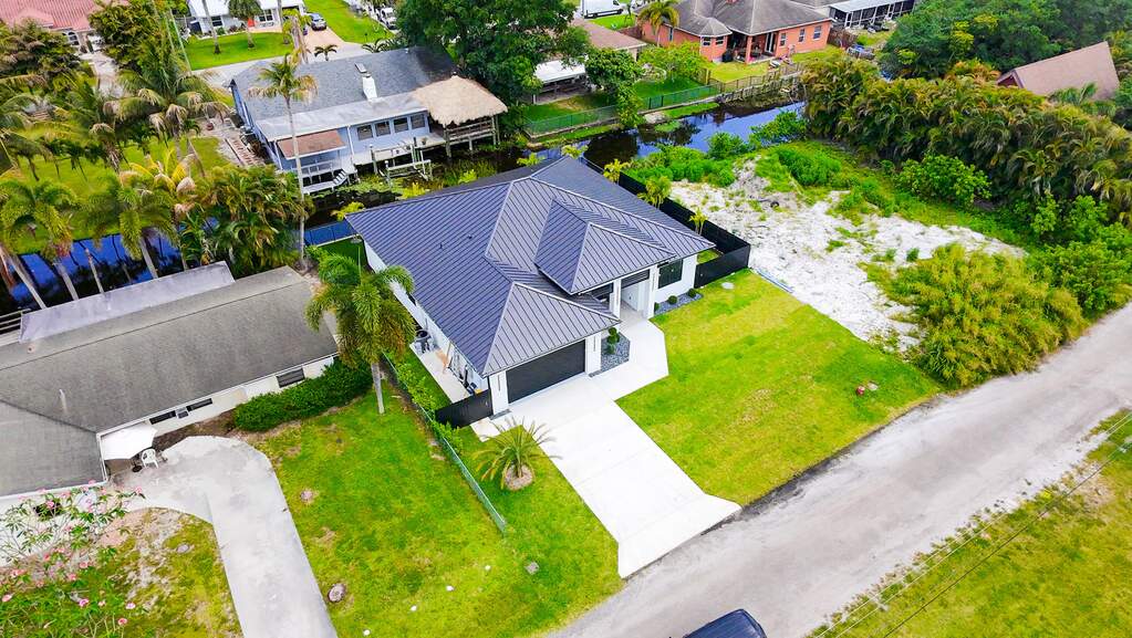 3 Bedroom Single Family Home/House's Image 43