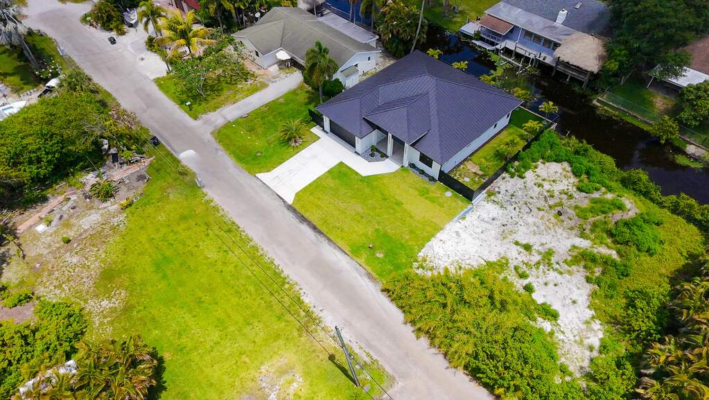 3 Bedroom Single Family Home/House's Image 45