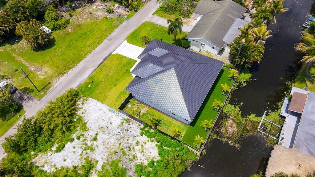 3 Bedroom Single Family Home/House's Image 48