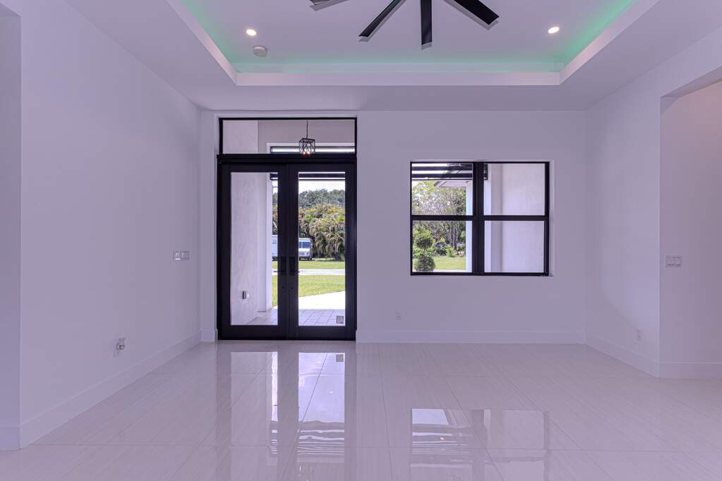 3 Bedroom Single Family Home/House's Image 4