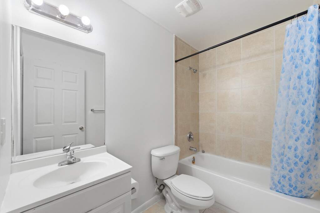 4 Bedroom Multi Unit's Image 20