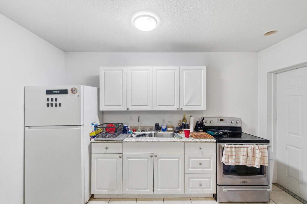 4 Bedroom Multi Unit's Image 23