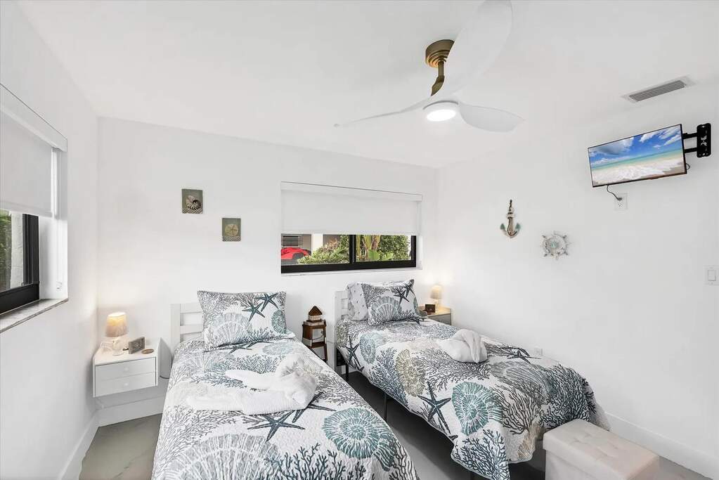 4 Bedroom Single Family Home/House's Image 28