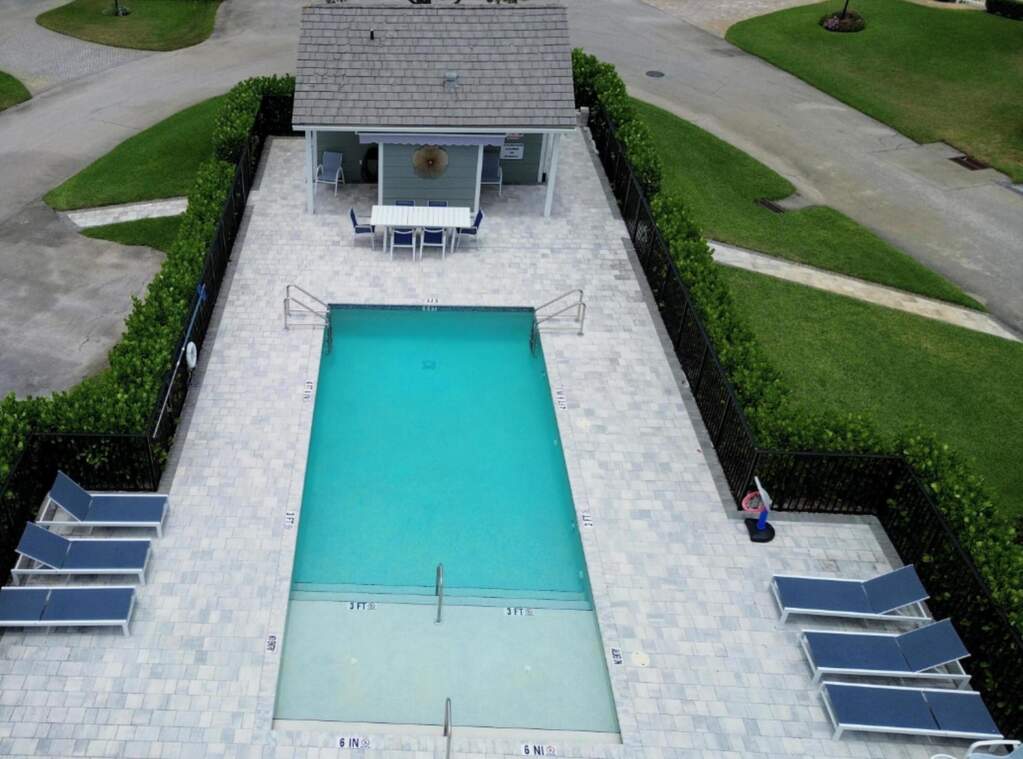 3 Bedroom Single Family Home/House's Image 27