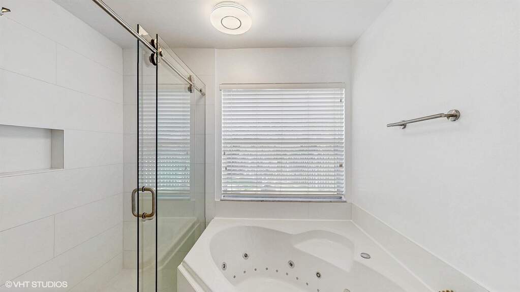 3 Bedroom Single Family Home/House's Image 12