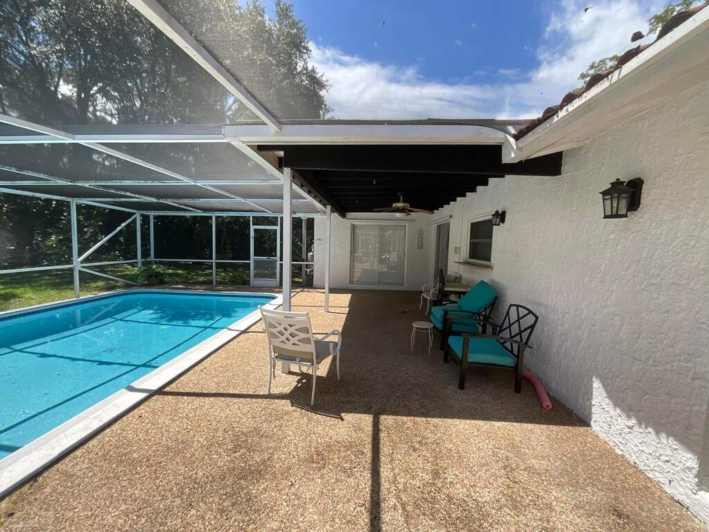 5 Bedroom Single Family Home/House's Image 25