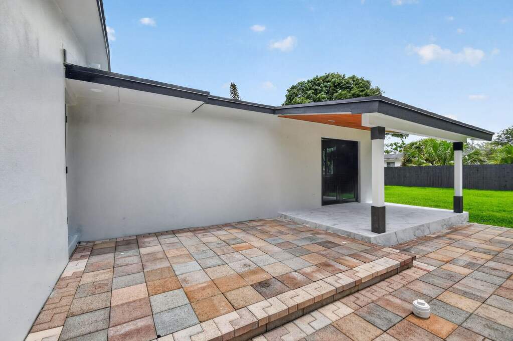 4 Bedroom Single Family Home/House's Image 55