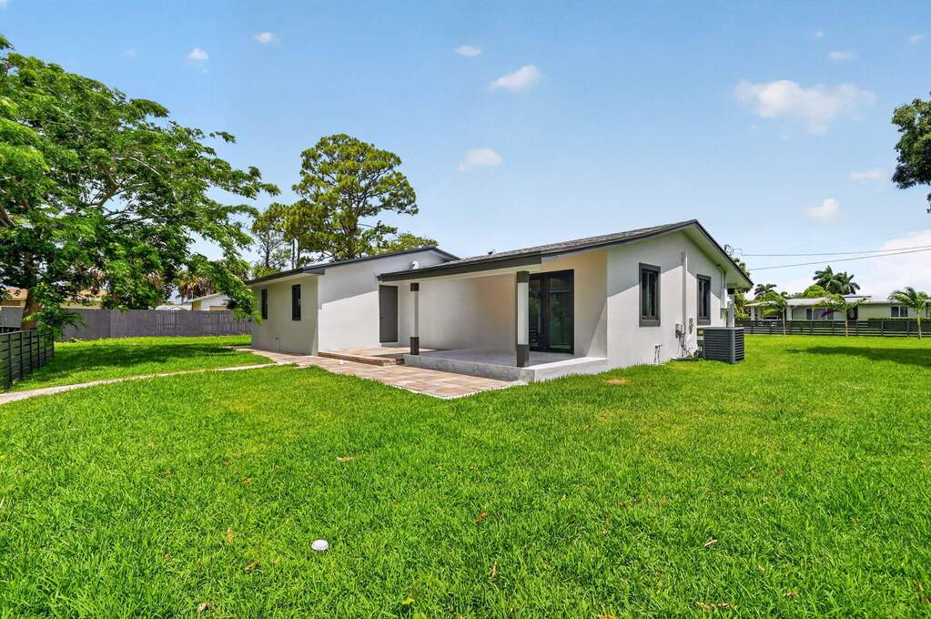 4 Bedroom Single Family Home/House's Image 59