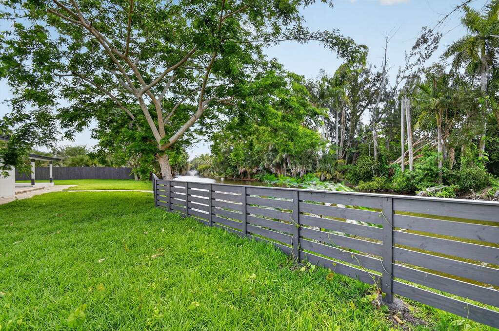 4 Bedroom Single Family Home/House's Image 64