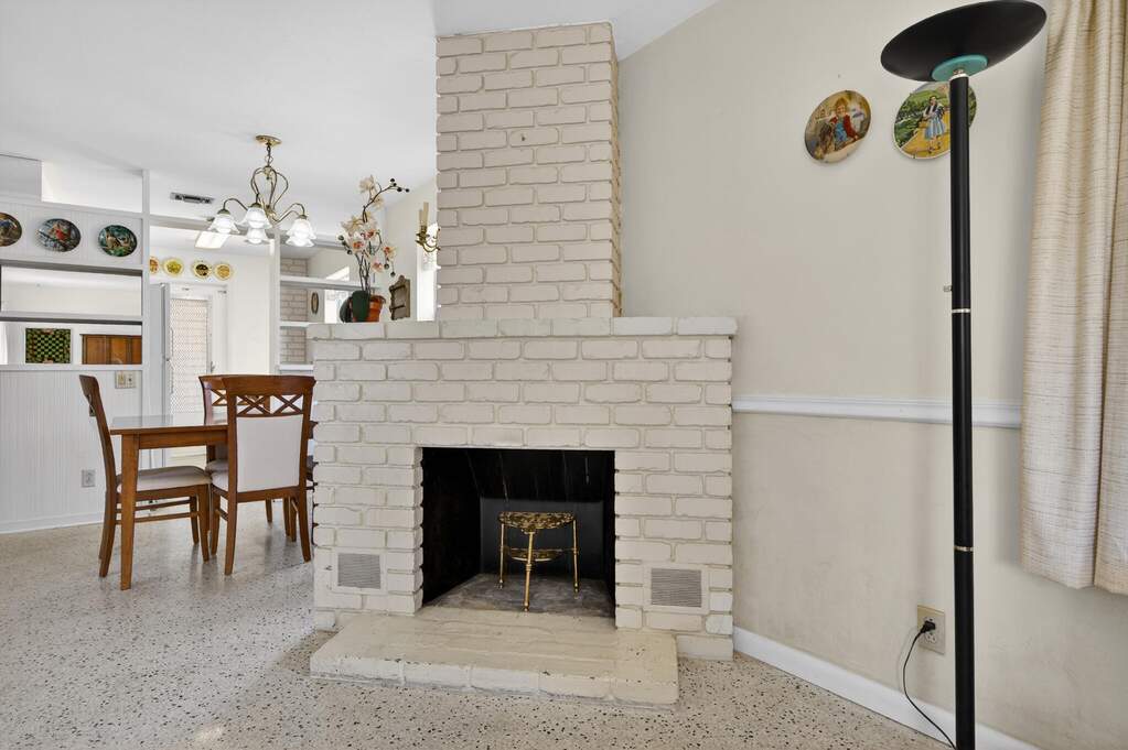 3 Bedroom Single Family Home/House's Image 10