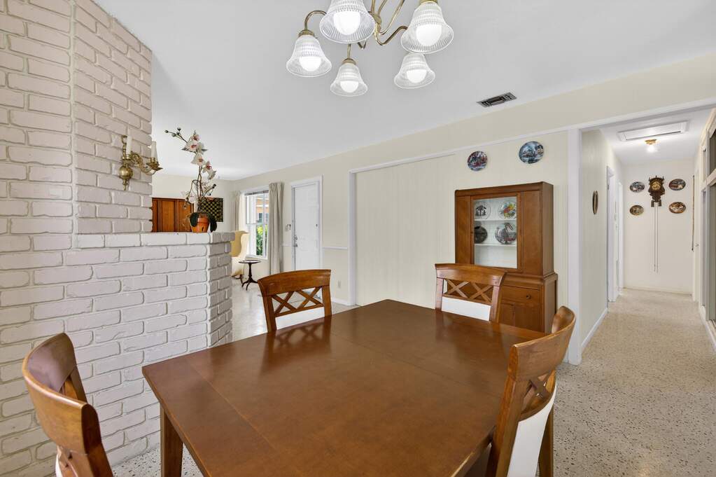 3 Bedroom Single Family Home/House's Image 13