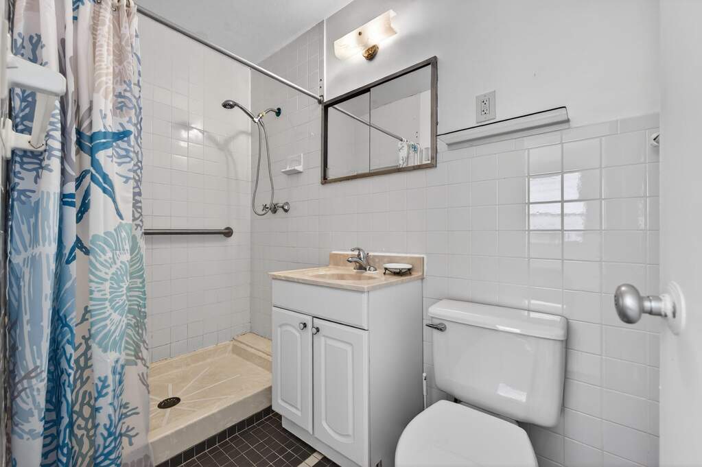 3 Bedroom Single Family Home/House's Image 23
