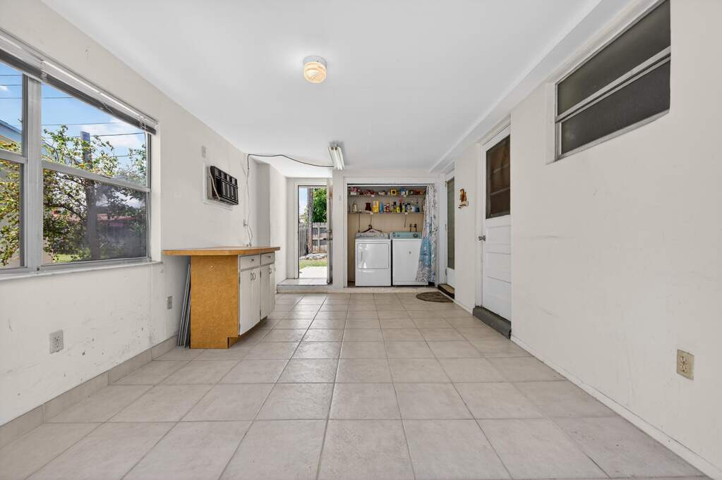 3 Bedroom Single Family Home/House's Image 26