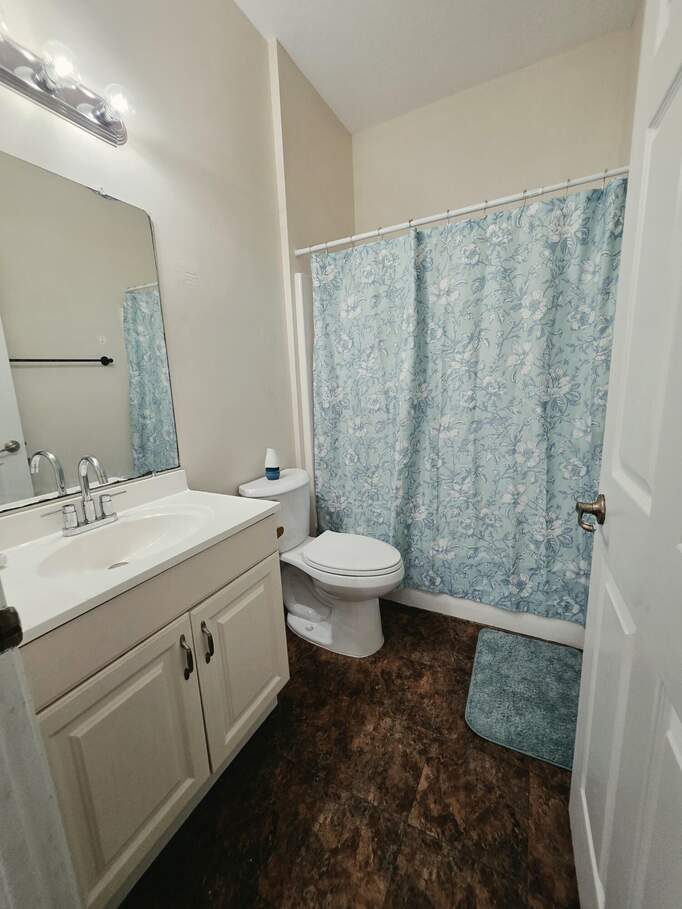 3 Bedroom Single Family Home/House's Image 14