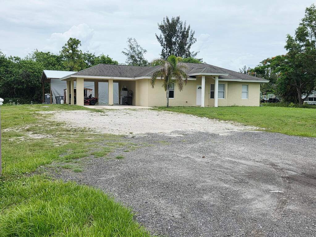 3 Bedroom Single Family Home/House's Image 33
