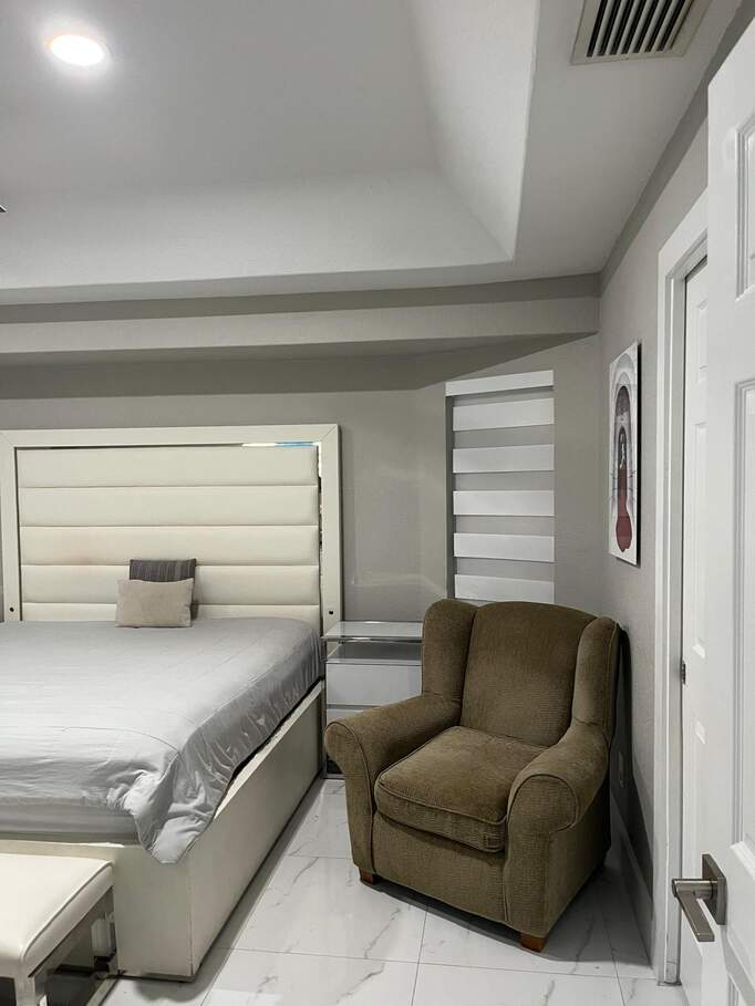 3 Bedroom Single Family Home/House's Image 25