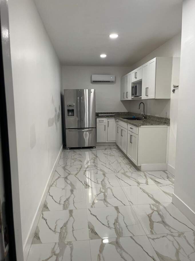 3 Bedroom Single Family Home/House's Image 46