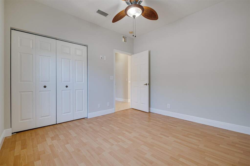 4 Bedroom Single Family Home/House's Image 44