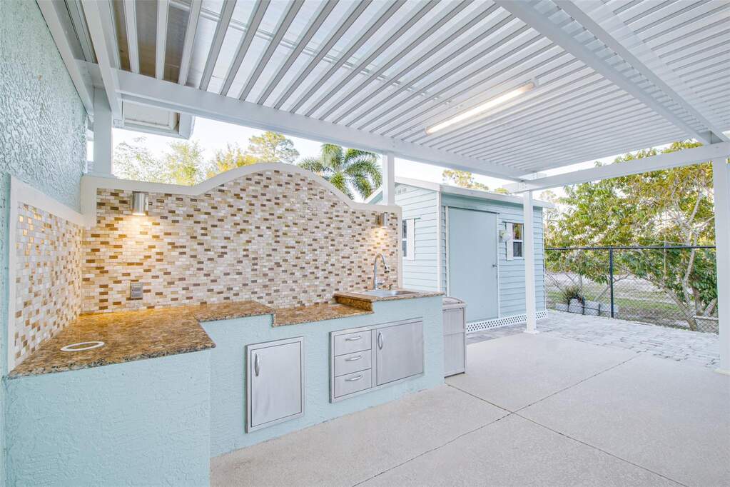 4 Bedroom Single Family Home/House's Image 57