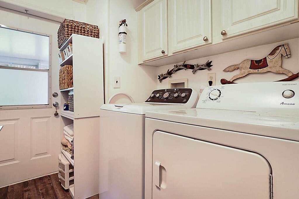 3 Bedroom Single Family Home/House's Image 9