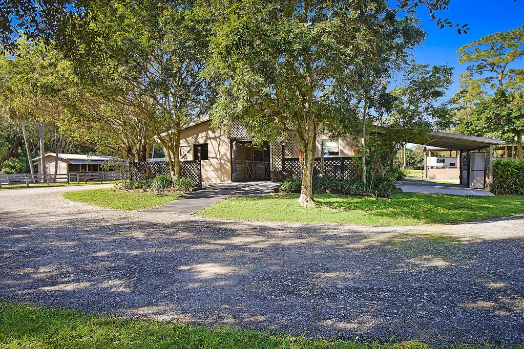 3 Bedroom Single Family Home/House's Image 25