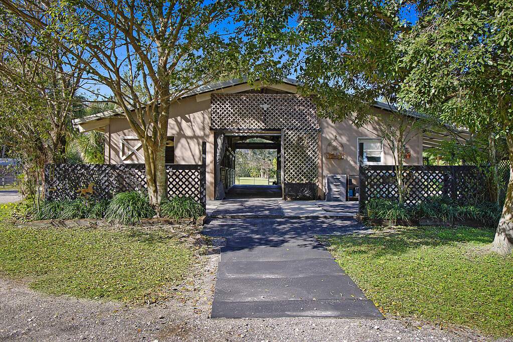 3 Bedroom Single Family Home/House's Image 26