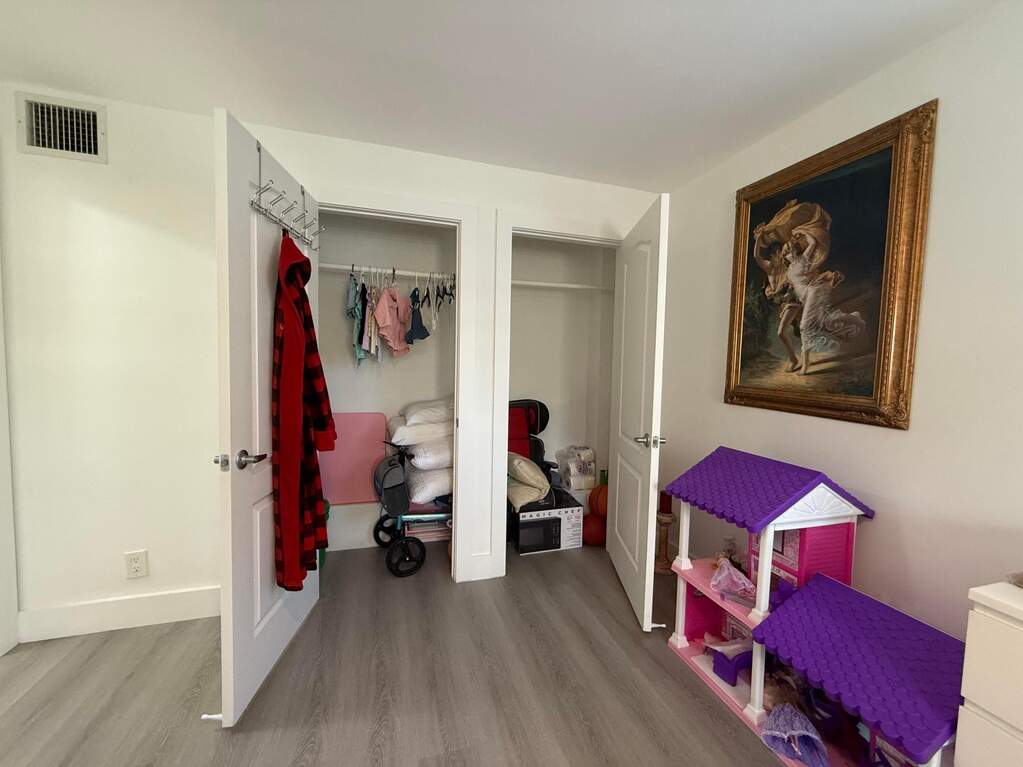3 Bedroom Single Family Home/House's Image 15