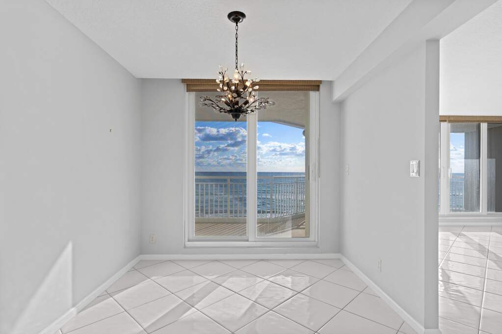 3 Bedroom Apartment/Flat's Image 4