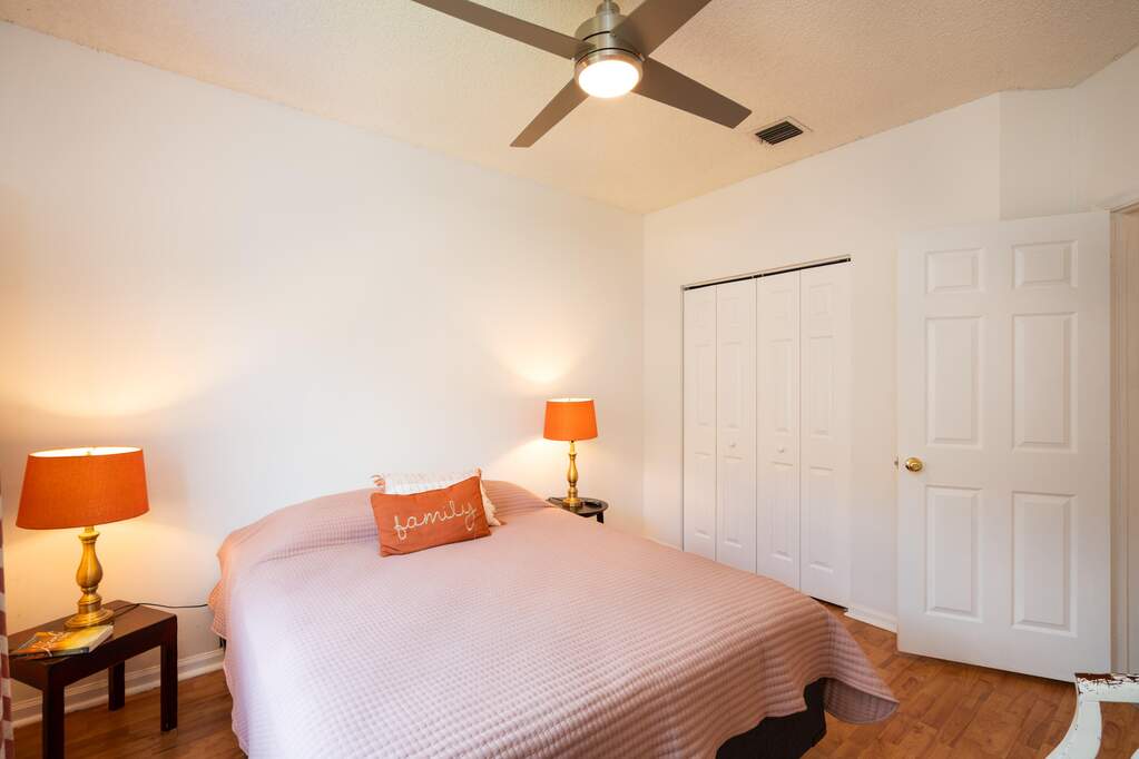 4 Bedroom Single Family Home/House's Image 5
