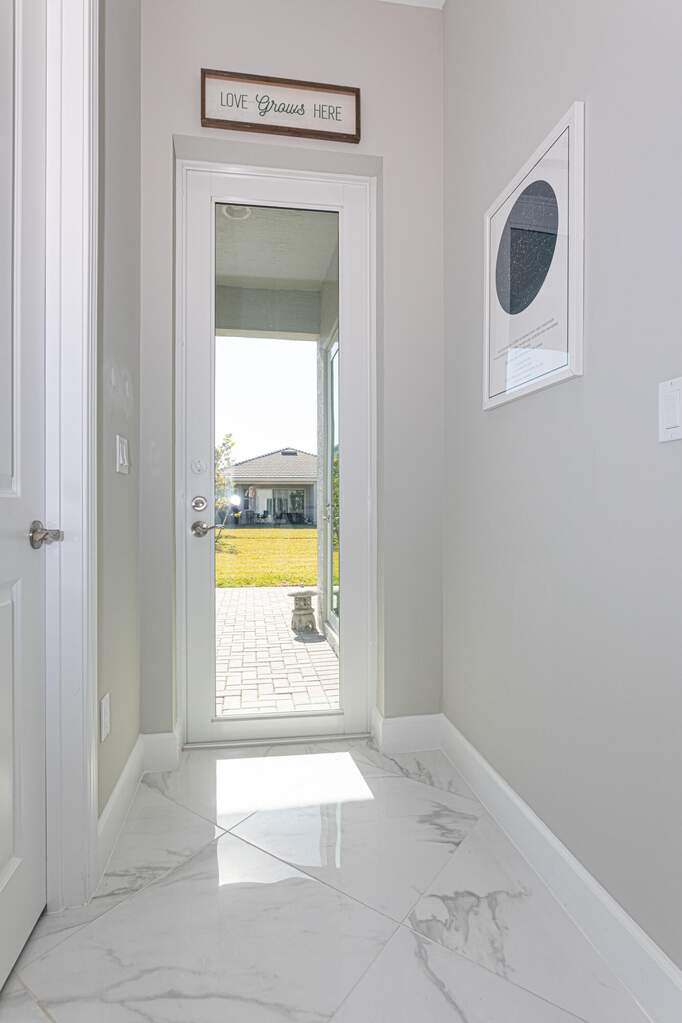 4 Bedroom Single Family Home/House's Image 38