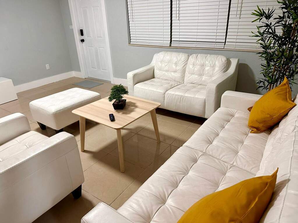 4 Bedroom Single Family Home/House's Image 13