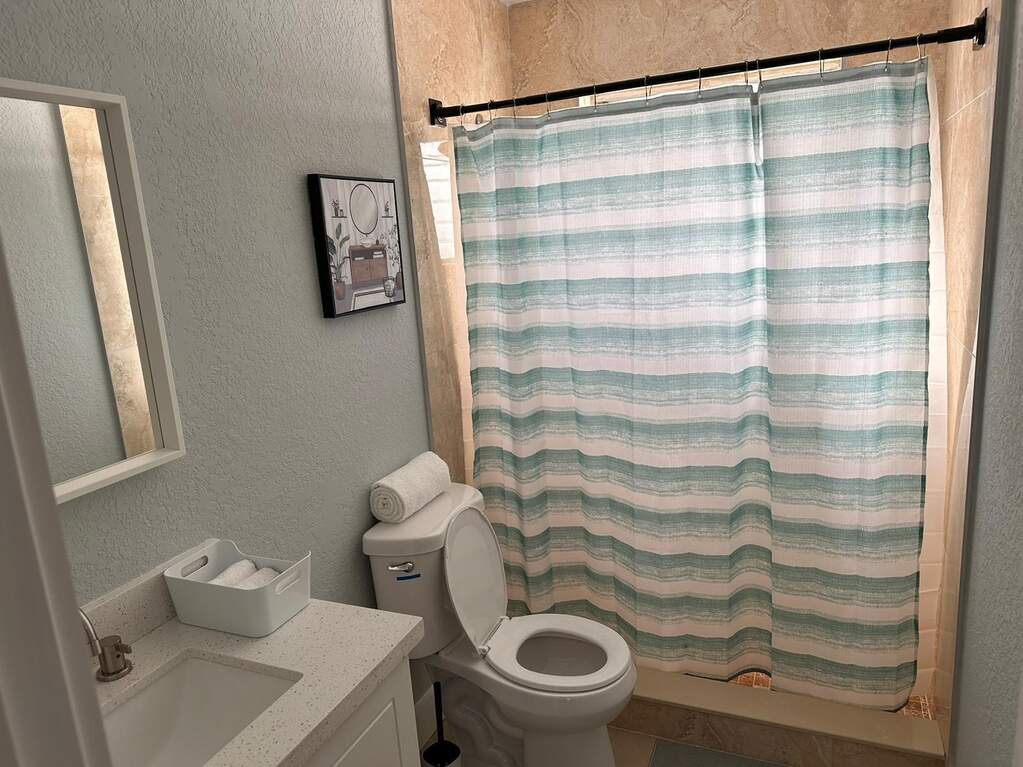 4 Bedroom Single Family Home/House's Image 29