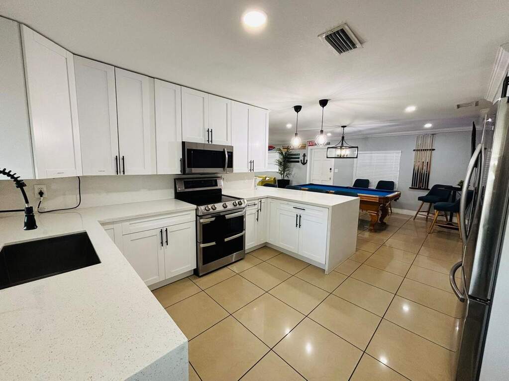 4 Bedroom Single Family Home/House's Image 19