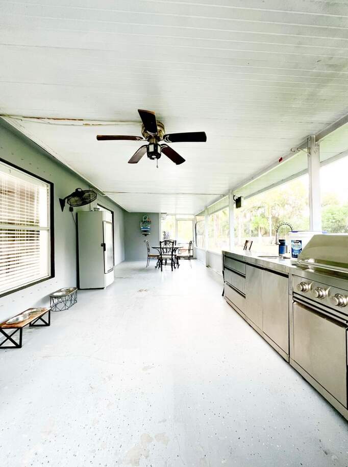 4 Bedroom Single Family Home/House's Image 6