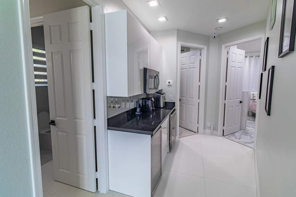 5 Bedroom Single Family Home/House's Image 55