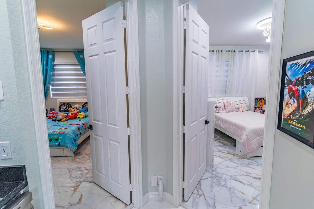 5 Bedroom Single Family Home/House's Image 60