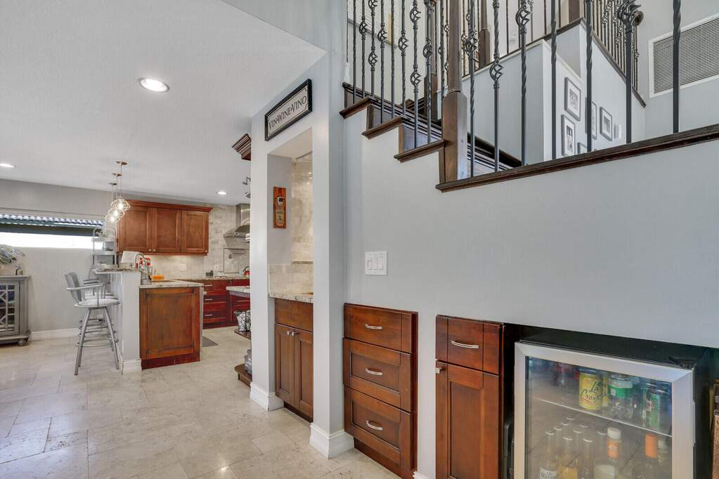 4 Bedroom Single Family Home/House's Image 12