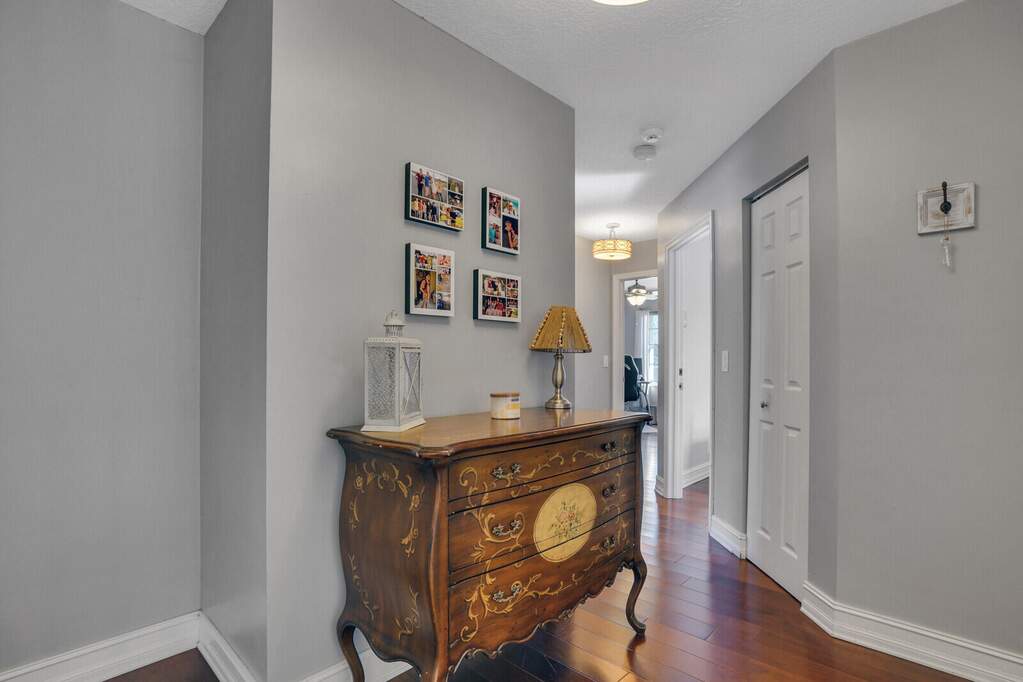 4 Bedroom Single Family Home/House's Image 27