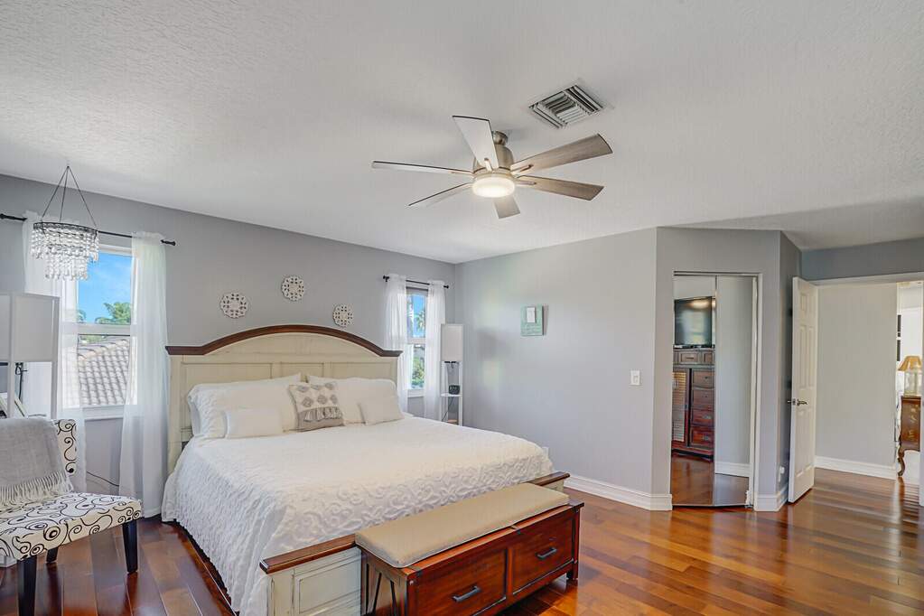 4 Bedroom Single Family Home/House's Image 31