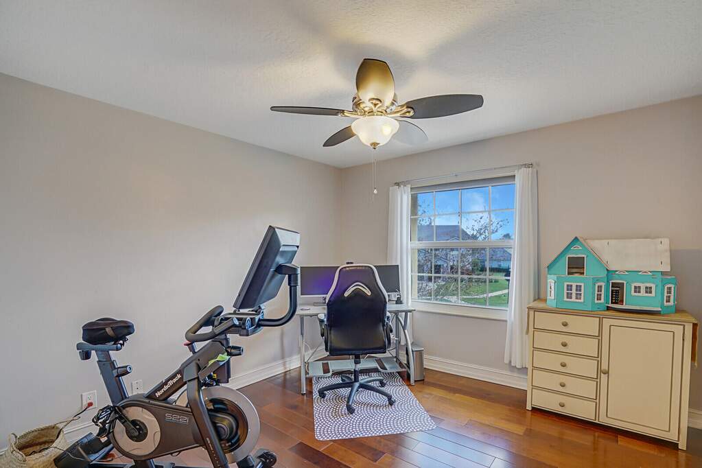 4 Bedroom Single Family Home/House's Image 39