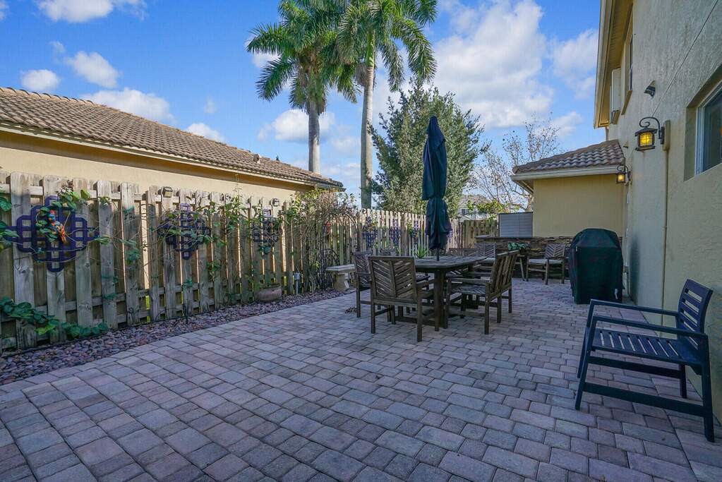 4 Bedroom Single Family Home/House's Image 50