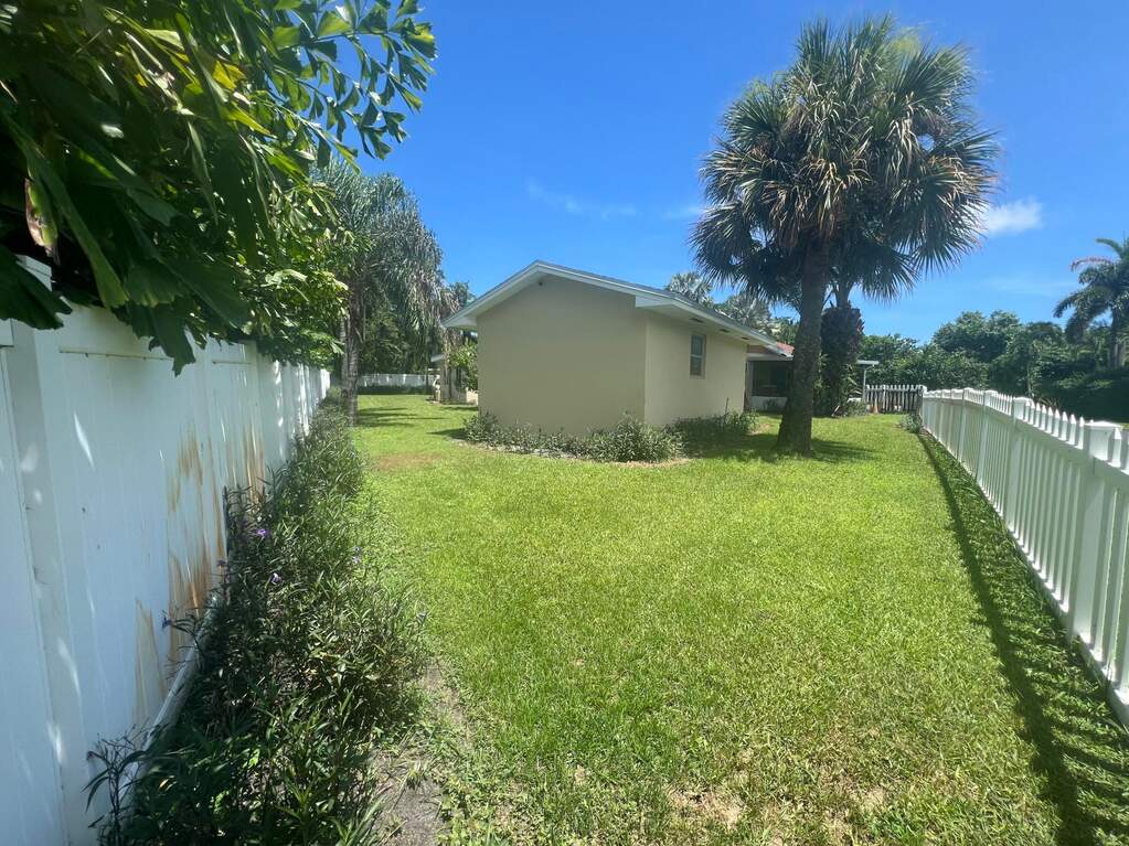 5 Bedroom Multi Unit's Image 7