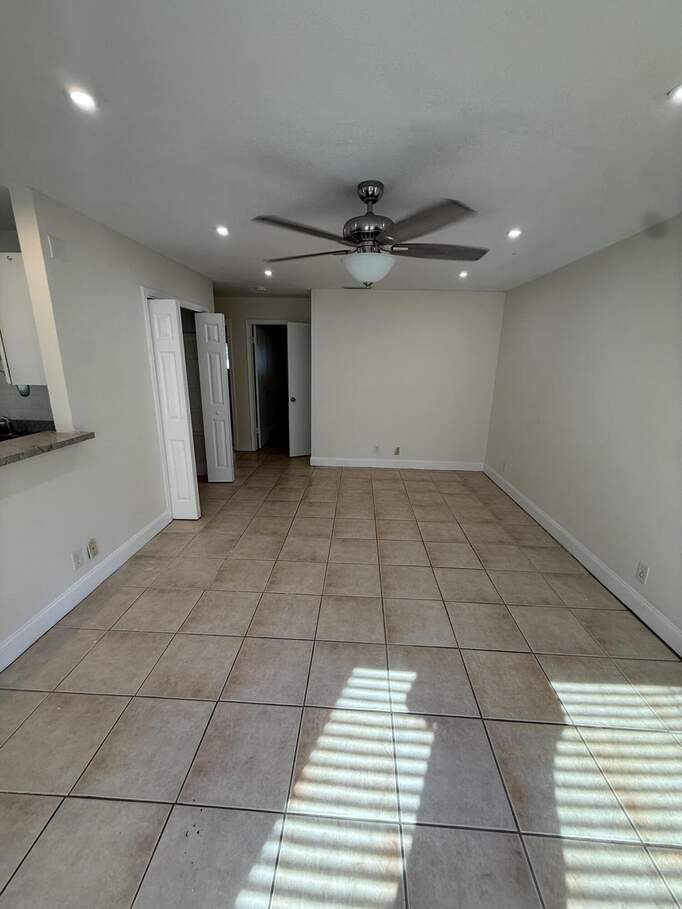 5 Bedroom Multi Unit's Image 21