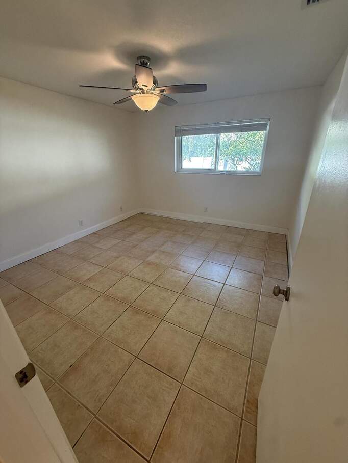 5 Bedroom Multi Unit's Image 31