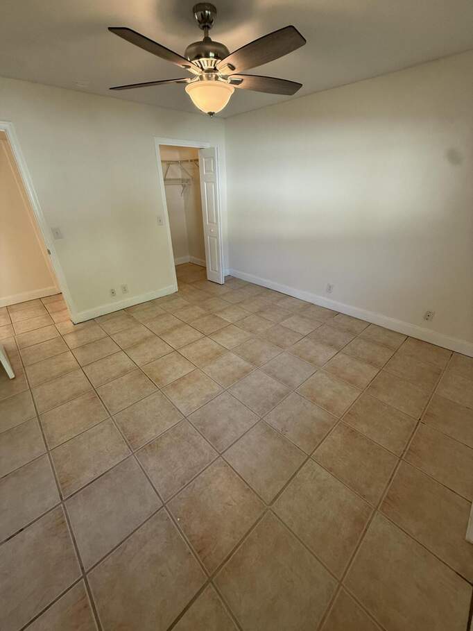 5 Bedroom Multi Unit's Image 32